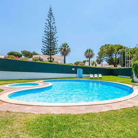 Lovely 1Bed Flat Short Walk To The Marina Vilamoura Quarteira Esterno foto