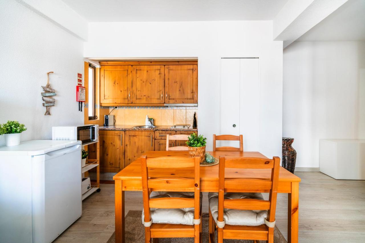 Lovely 1Bed Flat Short Walk To The Marina Vilamoura Quarteira Esterno foto