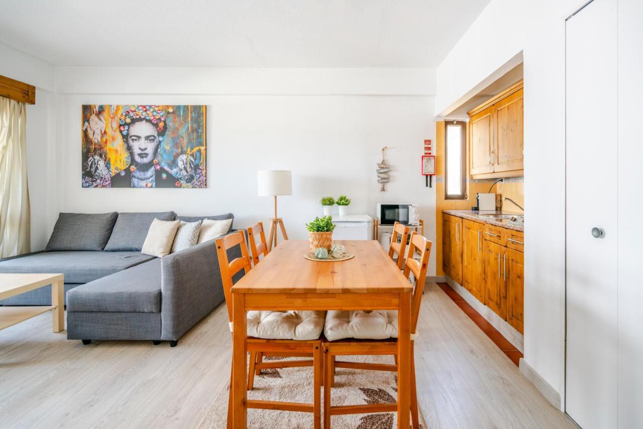 Lovely 1Bed Flat Short Walk To The Marina Vilamoura Quarteira Esterno foto